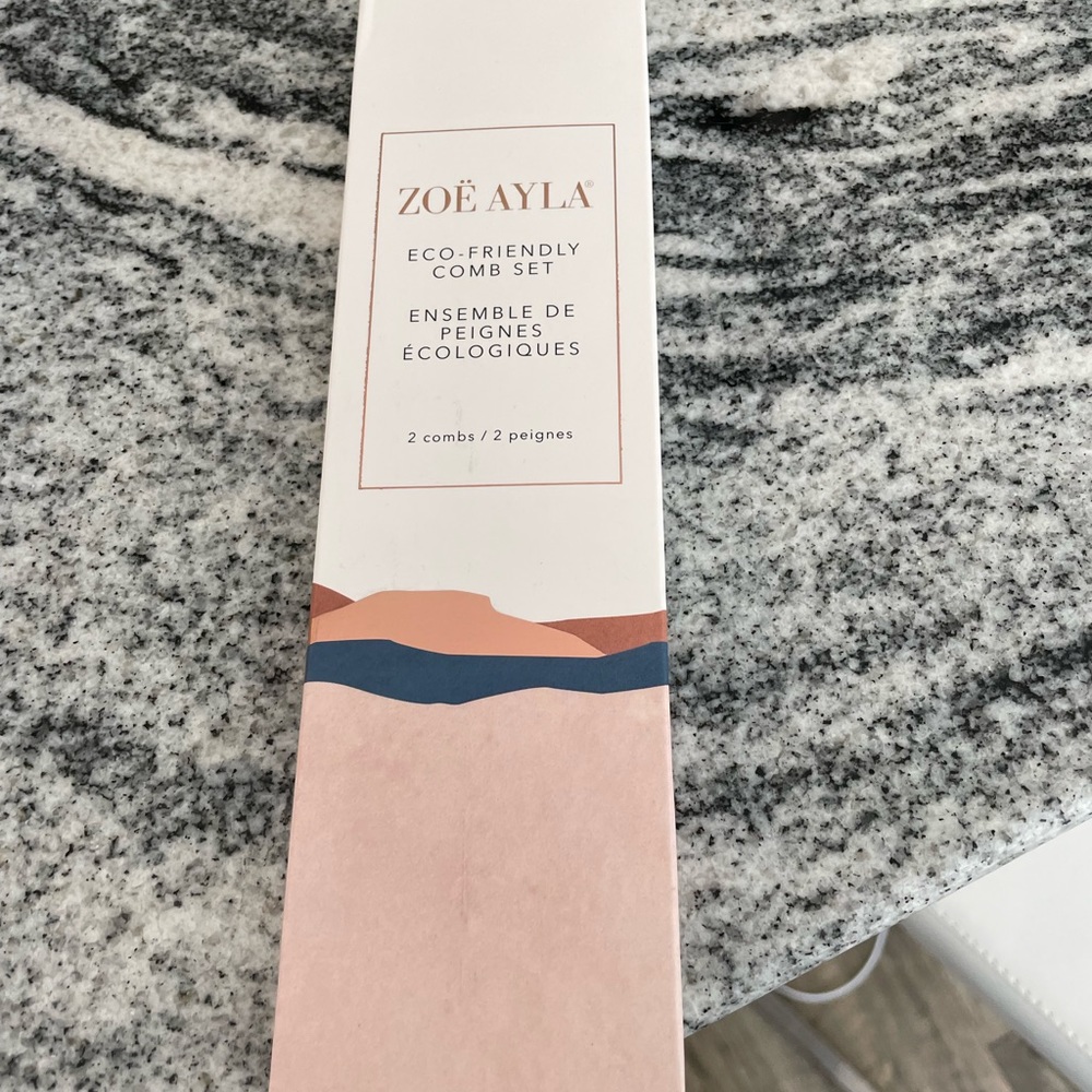 Zoe Ayla comb set brand new in box